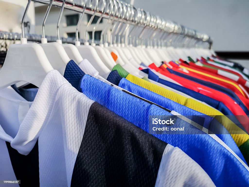 LE PARADIS DES MAILLOTS